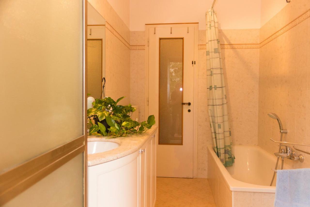 B&B Da Thais Un Piacevole Relax Триест Екстериор снимка